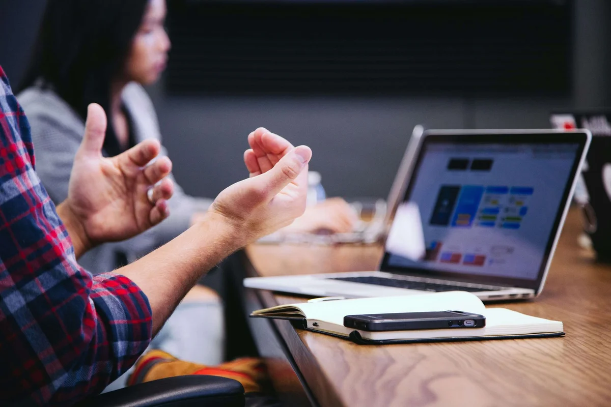 Eleva tu PYME con un Consultor de Marketing Estratégico